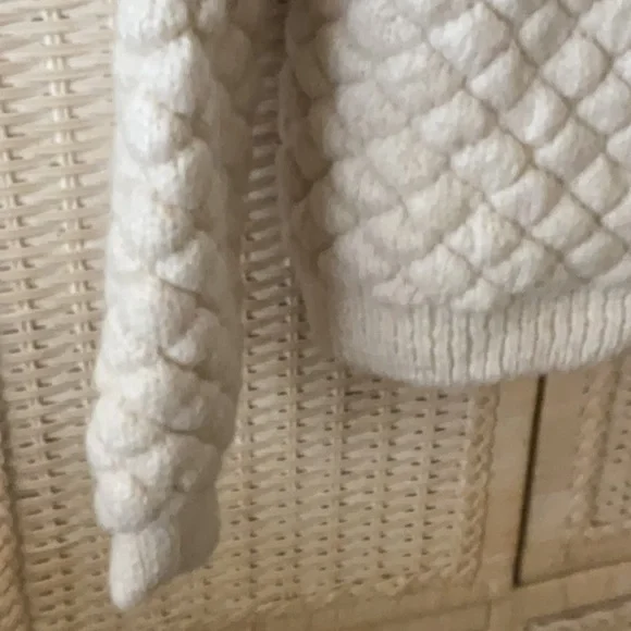 Zara Jacquard Sweater EUC - Picture 9 of 13